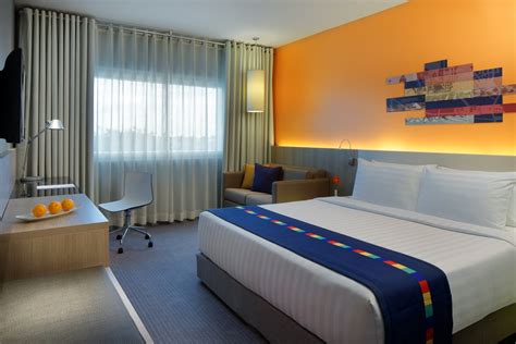 Rooms available at Park Inn by Radisson Davao .
